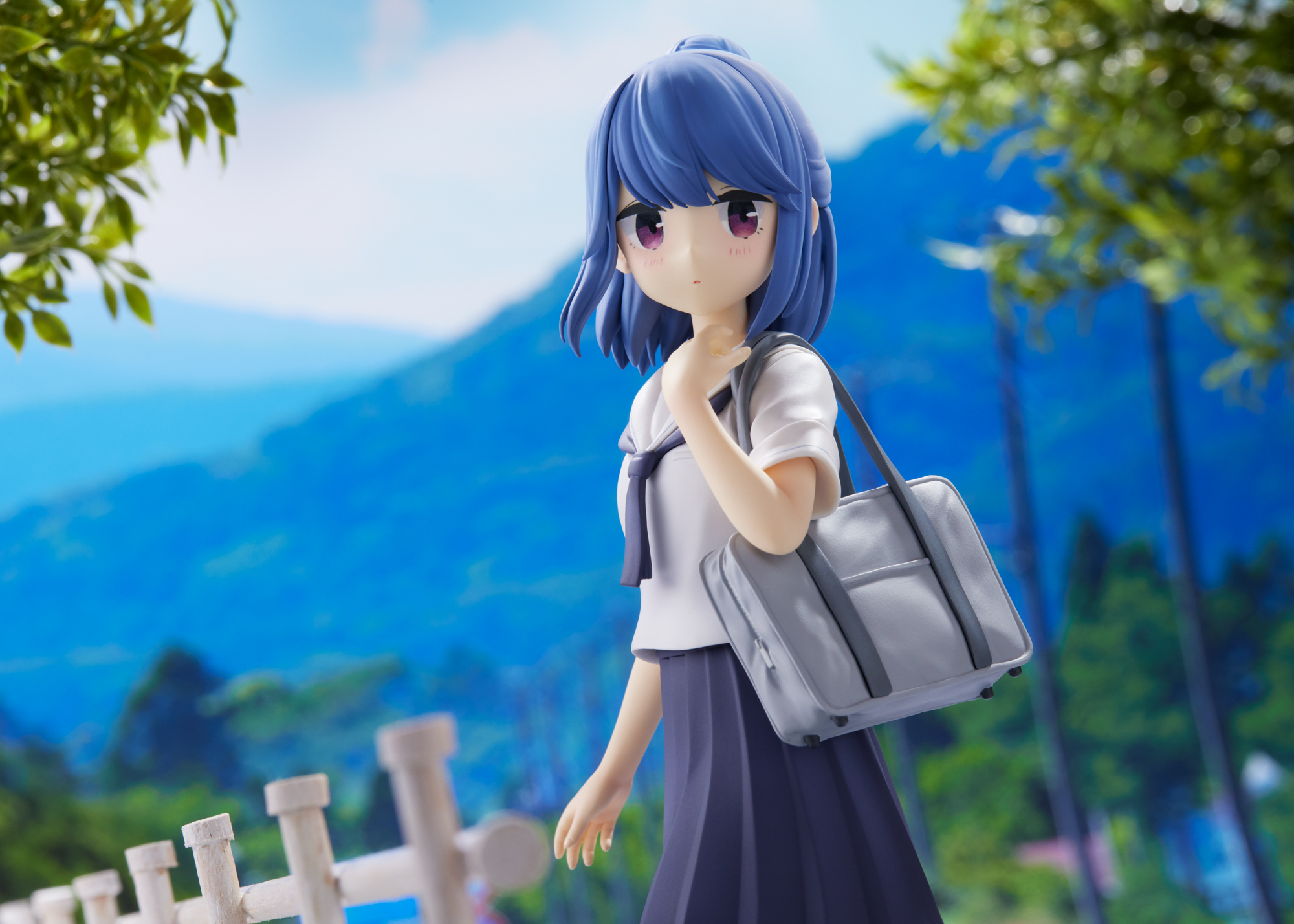 Figurine Yuru Camp - Rin Shima – Ver. Junior High School Student – 1/7 – PLUM