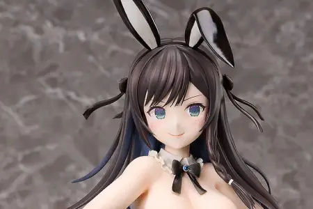 Figurine I May Be a Guild Receptionist - Alina Clover - Ver. Bunny - 1/4 - B-Style - FREEing