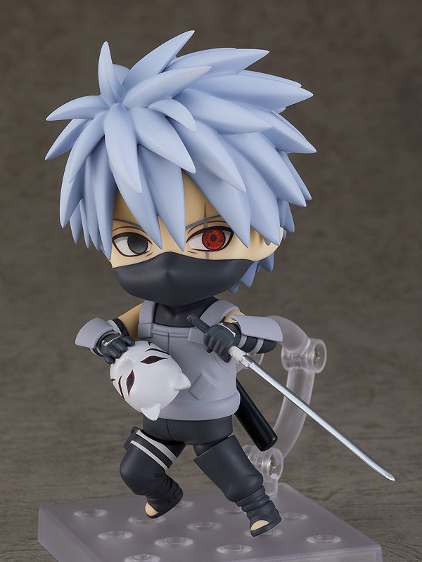 nendoroid-kakashi-hatake-Anbu-Black-Ops-Ver.-good-smile-company