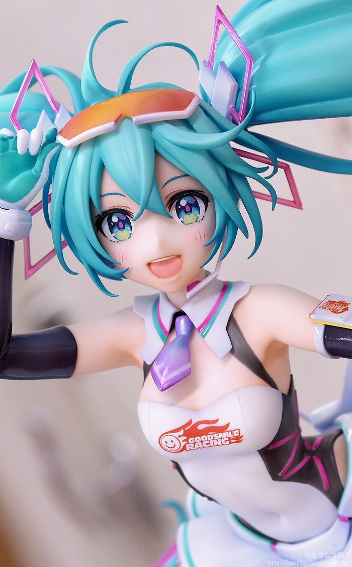 Figurine Hatsune Miku racing 2021