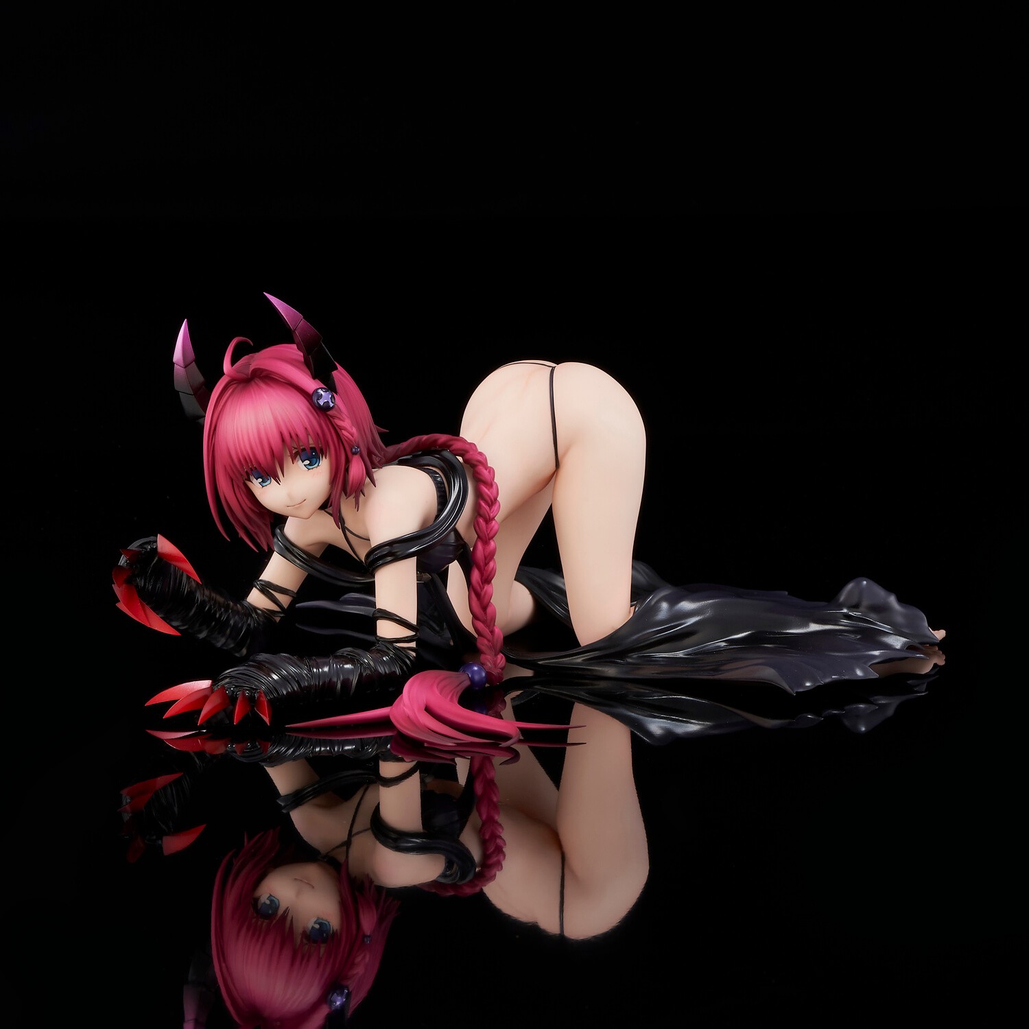 Figurine To LOVE Ru Darkness - Mea Kurosaki - Ver. Darkness - 1/6 - Union Creative