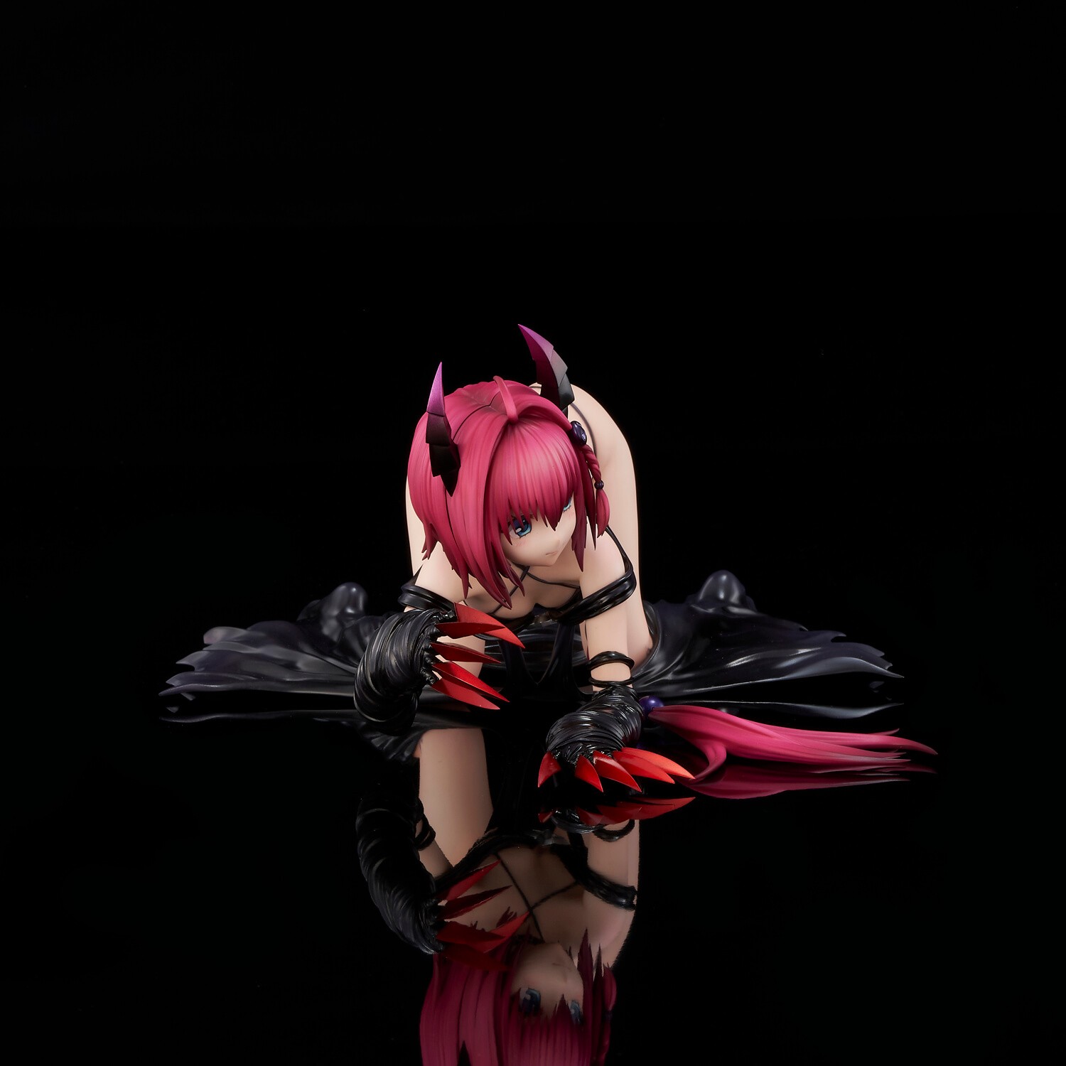 Figurine To LOVE Ru Darkness - Mea Kurosaki - Ver. Darkness - 1/6 - Union Creative
