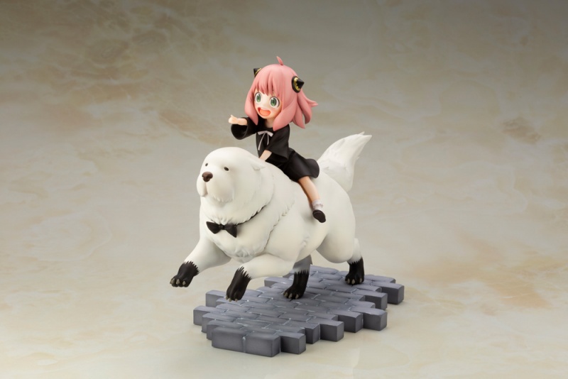 Figurine SPY x FAMILY - Anya Forger et Bond - 1/7 - Kotobukiya