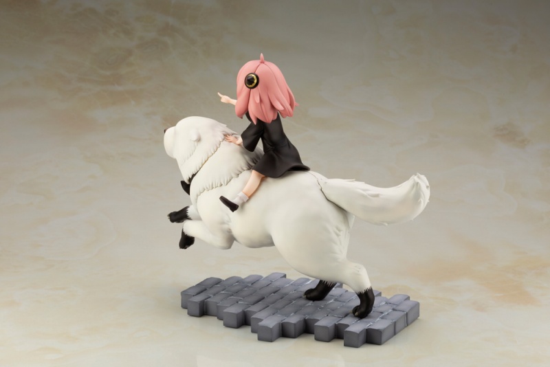 Figurine SPY x FAMILY - Anya Forger et Bond - 1/7 - Kotobukiya