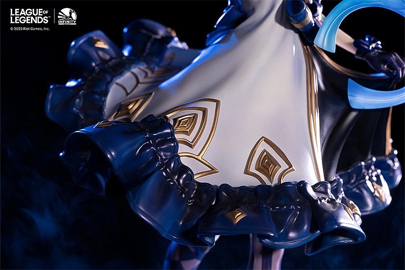 Figurine League of Legends - Gwen - Ver. The Hallowed Seamstress - 1/6 - Infinity Studio