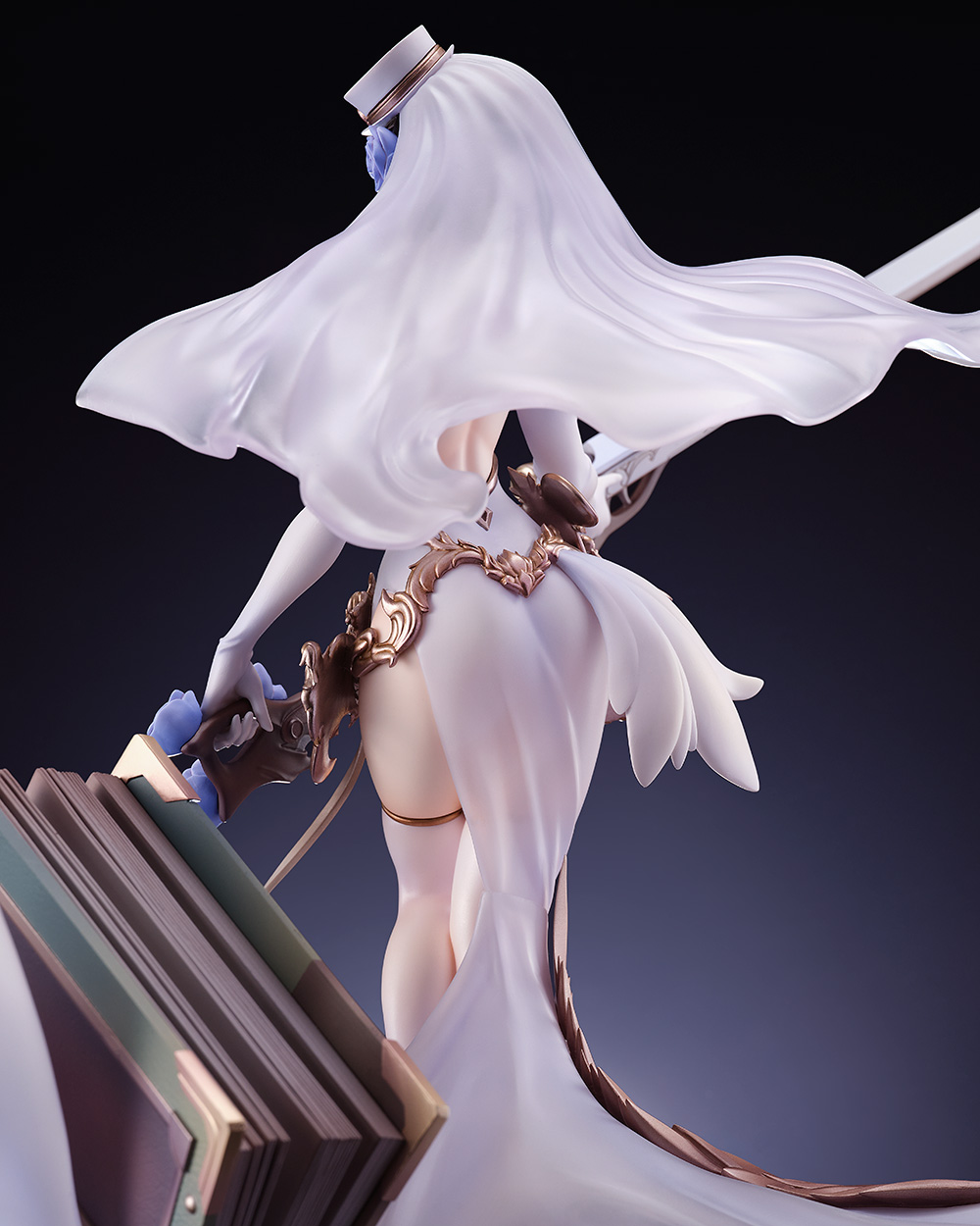 Figurine Azur Lane - Ark Royal - Ver. Pure-White Protector - 1/7 - Oriental Forest