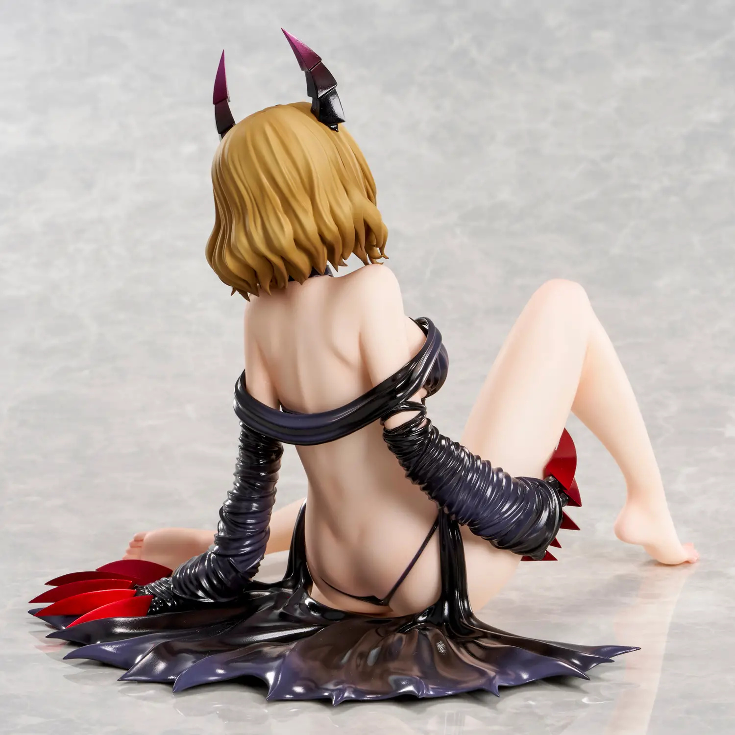 Figurine To LOVE Ru Darkness - Risa Momioka - Ver. Darkness - 1/6 - Union Creative