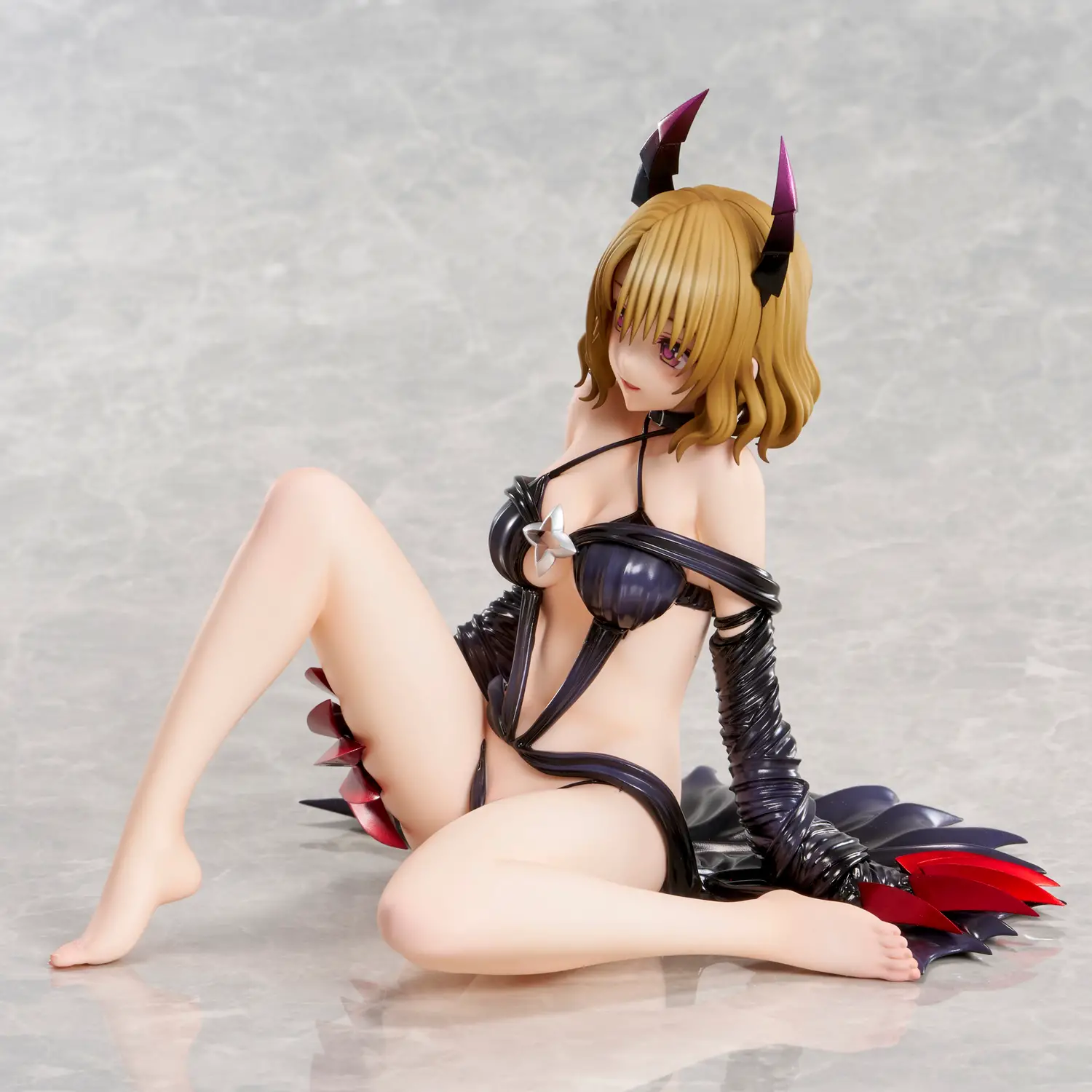 Figurine To LOVE Ru Darkness - Risa Momioka - Ver. Darkness - 1/6 - Union Creative