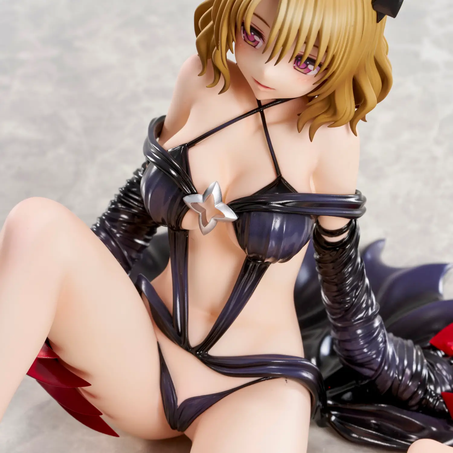 Figurine To LOVE Ru Darkness - Risa Momioka - Ver. Darkness - 1/6 - Union Creative