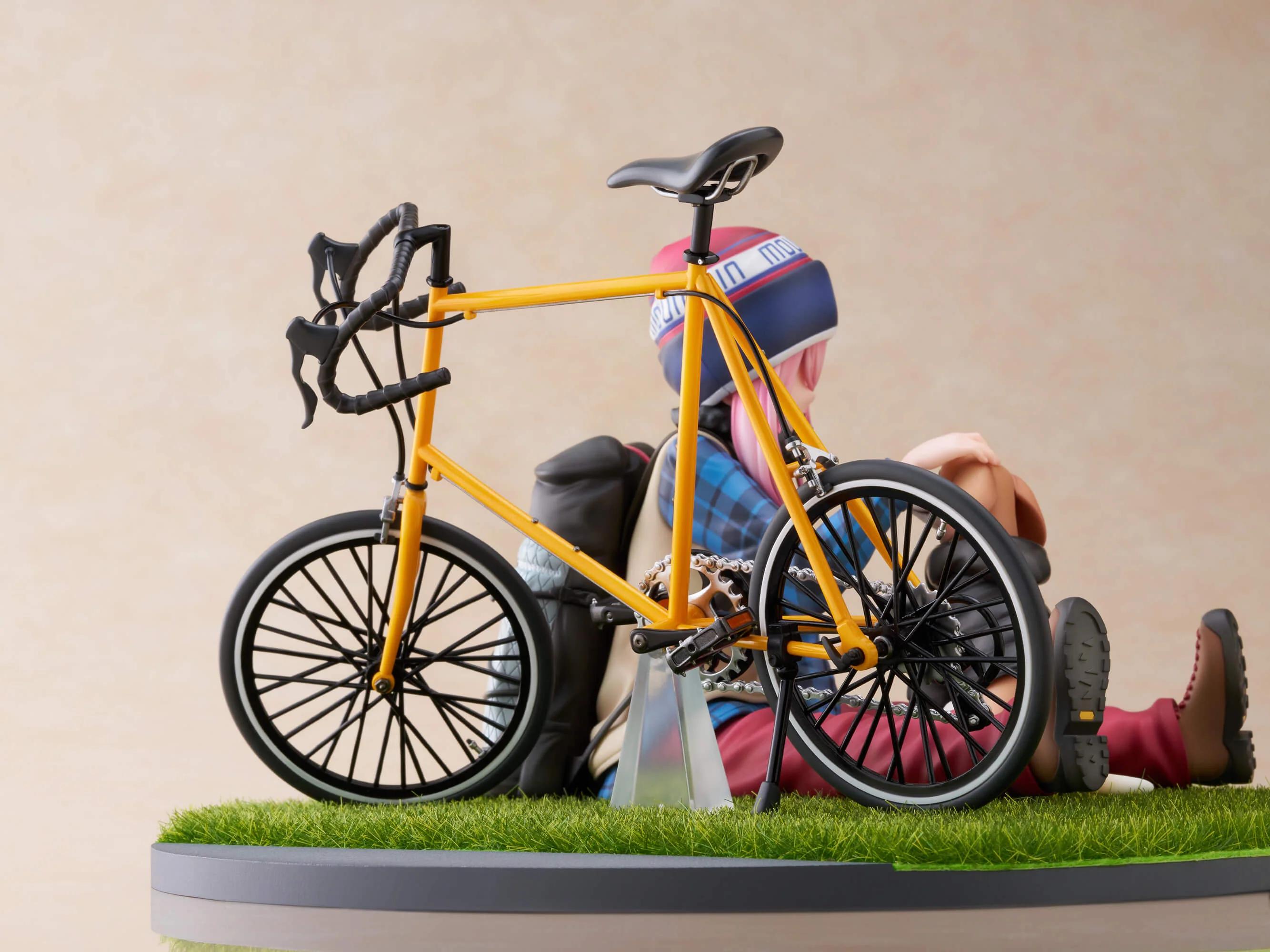 Figurine Yuru Camp - Nadeshiko Kagamihara - 1/7 - F:Nex - FuRyu