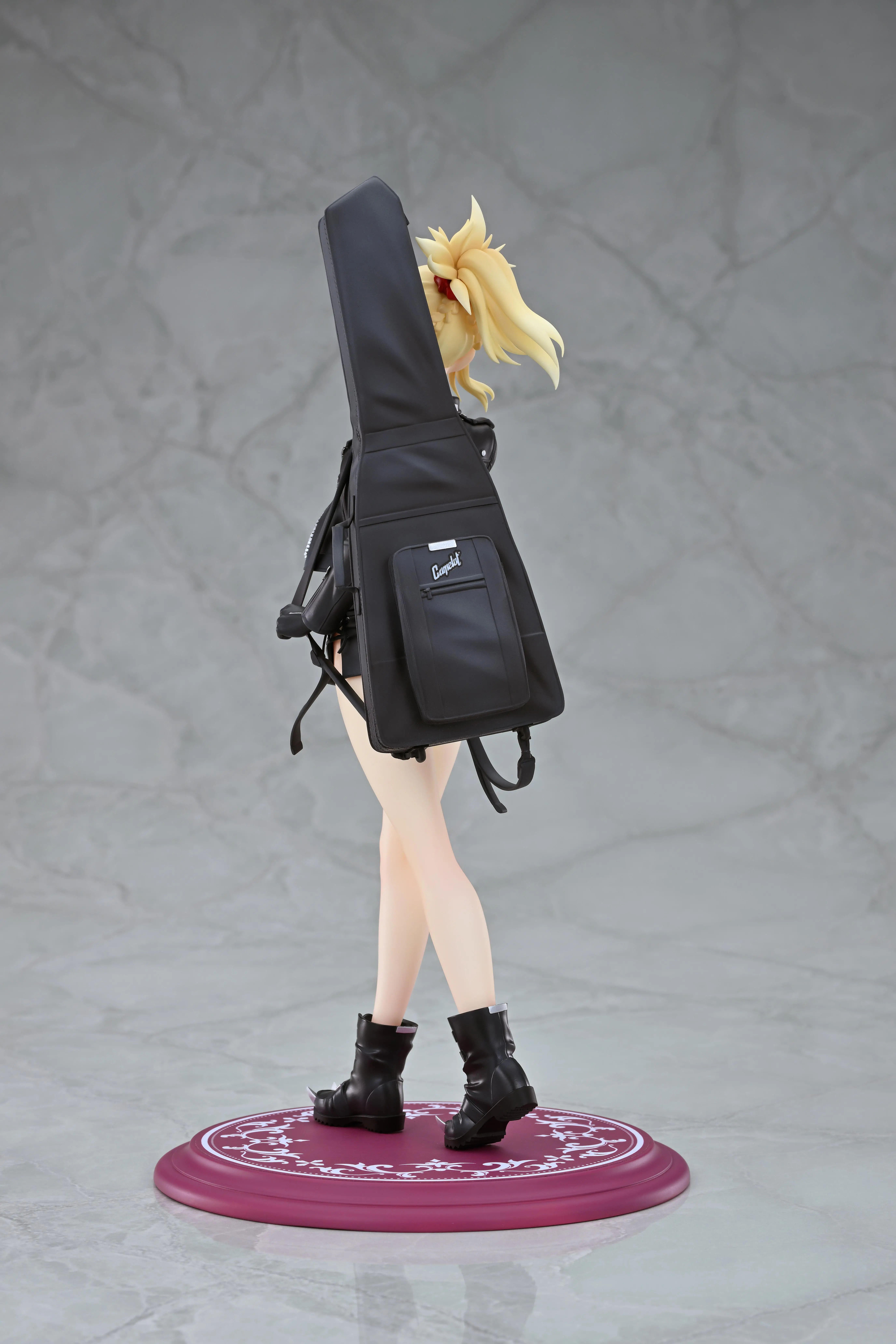Figurine Fate/Apocrypha - Saber of Red/Mordred - Ver. Original Glasses Model - 1/7 - Wanderer