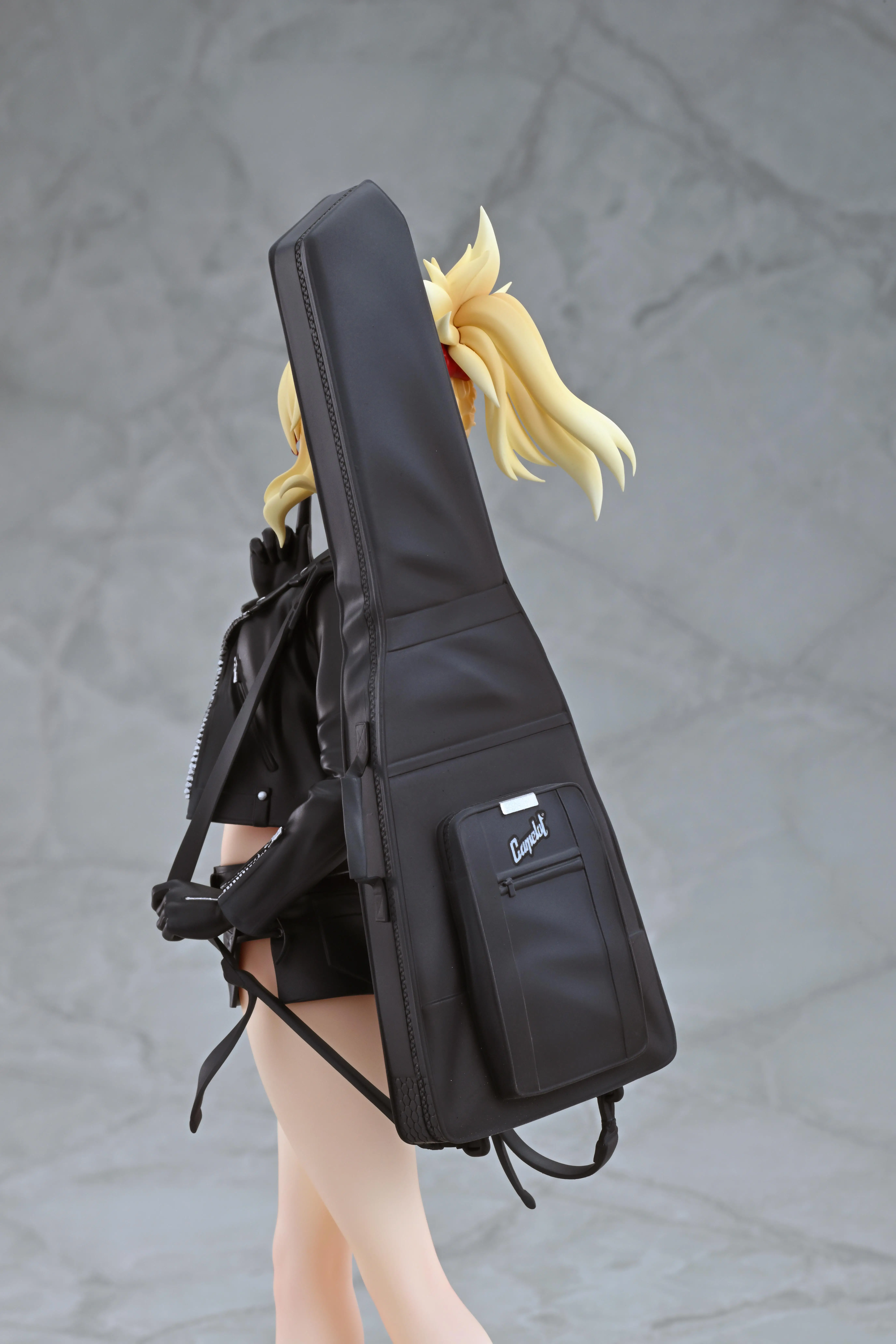 Figurine Fate/Apocrypha - Saber of Red/Mordred - Ver. Original Glasses Model - 1/7 - Wanderer