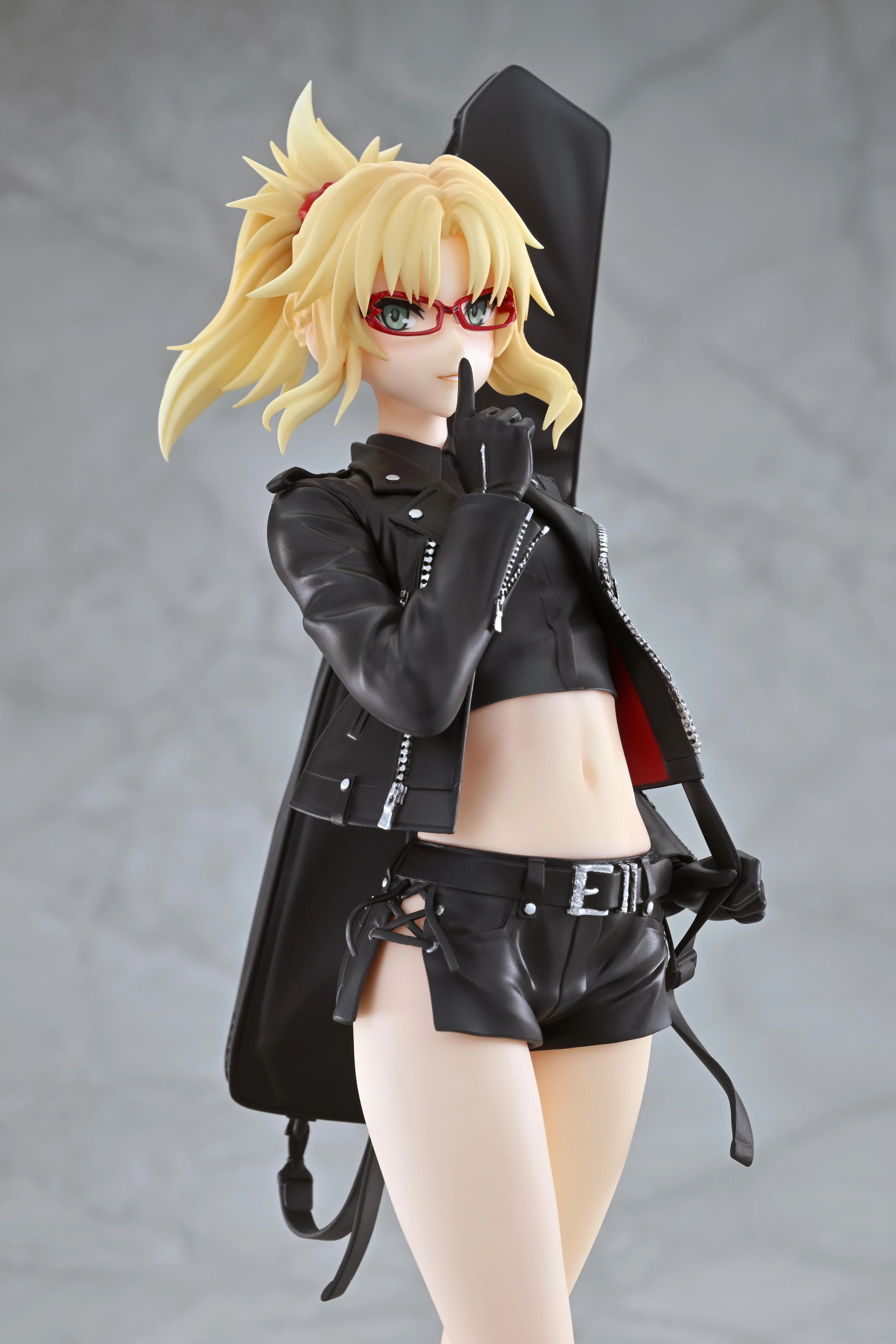 Figurine Fate/Apocrypha - Saber of Red/Mordred - Ver. Original Glasses Model - 1/7 - Wanderer