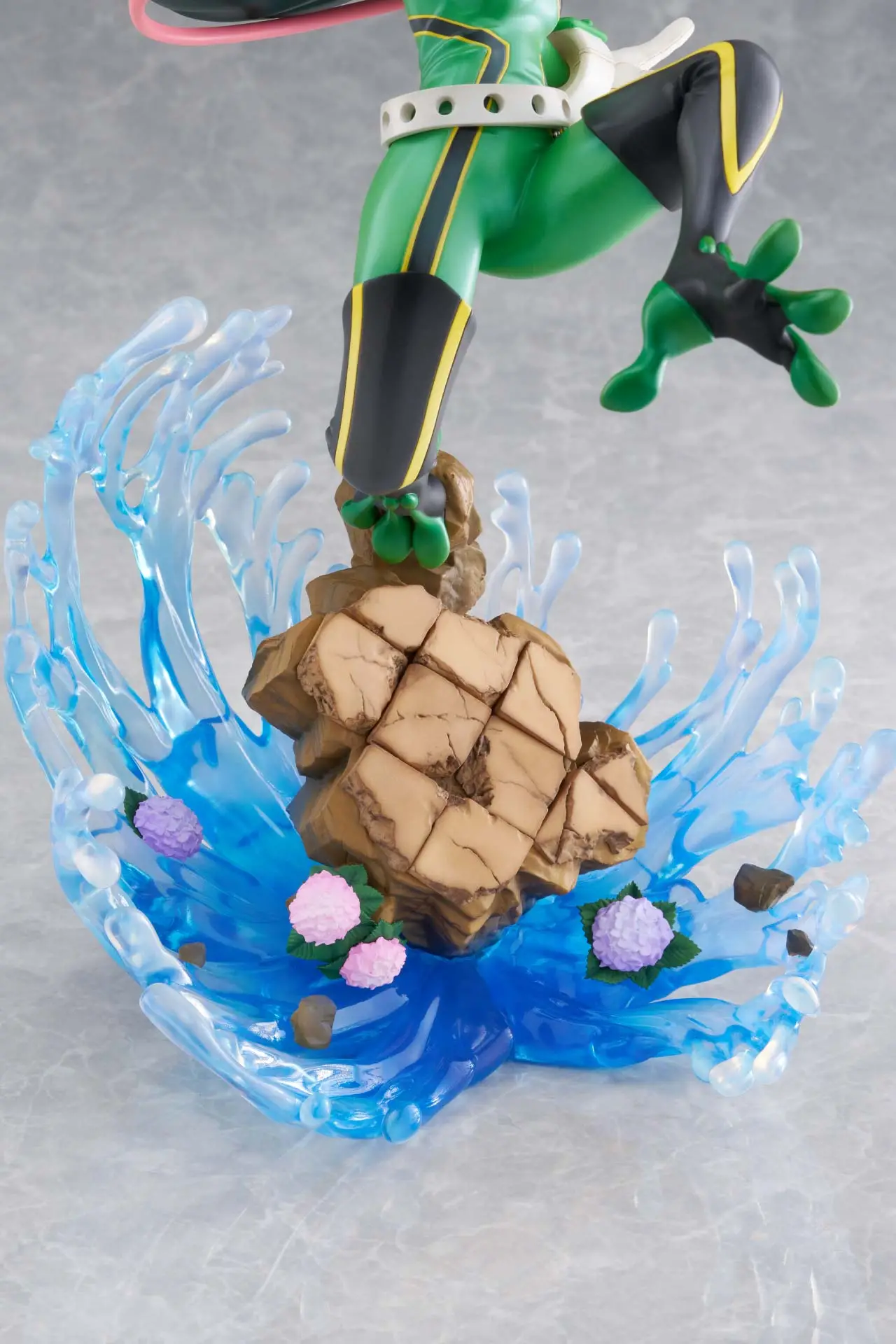 Figurine Boku no Hero Academia - Tsuyu Asui - Ver. Frog - 1/7 - Spiritale