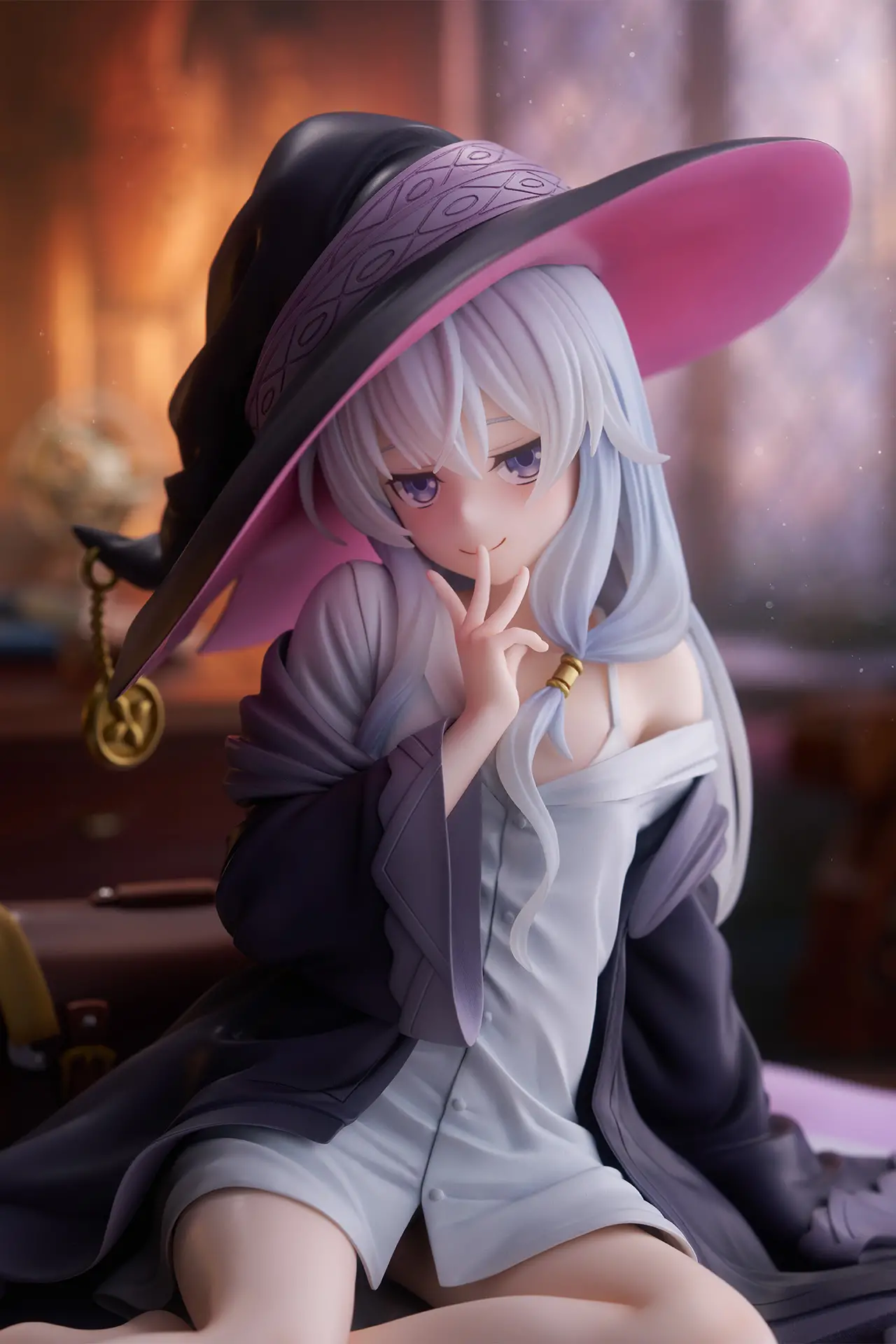 Figurine Majo no Tabitabi - Elaina - Ver. Rest - 1/6 - Spiritale