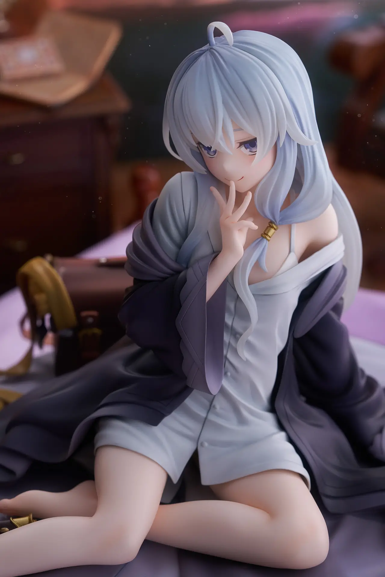 Figurine Majo no Tabitabi - Elaina - Ver. Rest - 1/6 - Spiritale