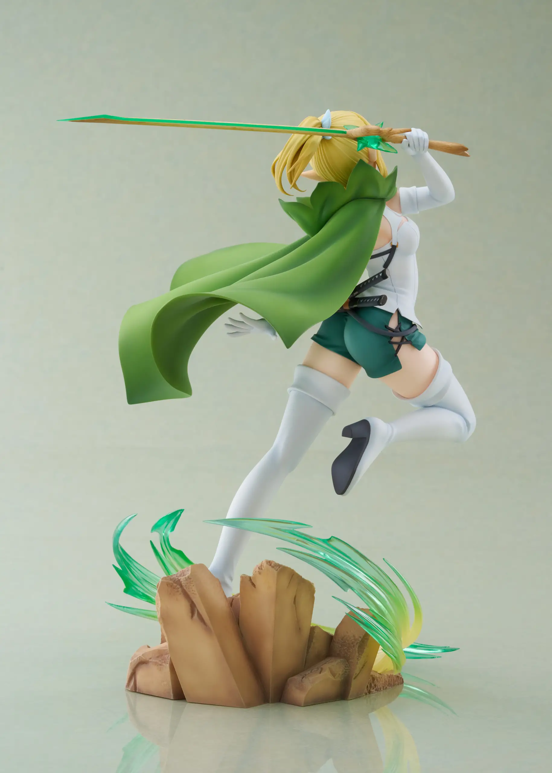 Figurine DanMachi: La Légende des Familias - Ryuu Lion - Ver. Level 6 - 1/7 - Alice Glint