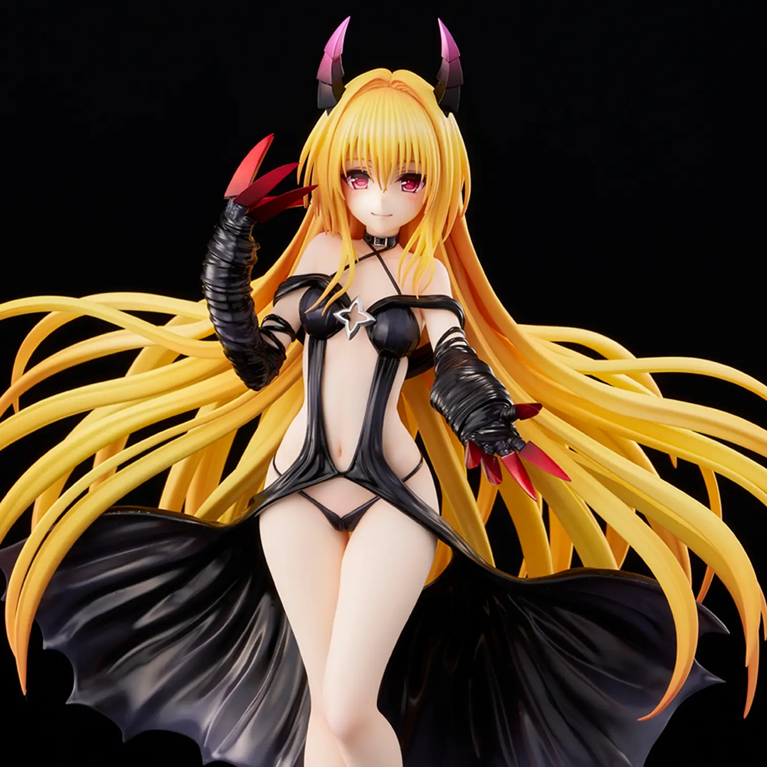 Figurine To LOVE Ru Darkness - Golden Darkness - Ver. Darkness - 1/6 - Union Creative