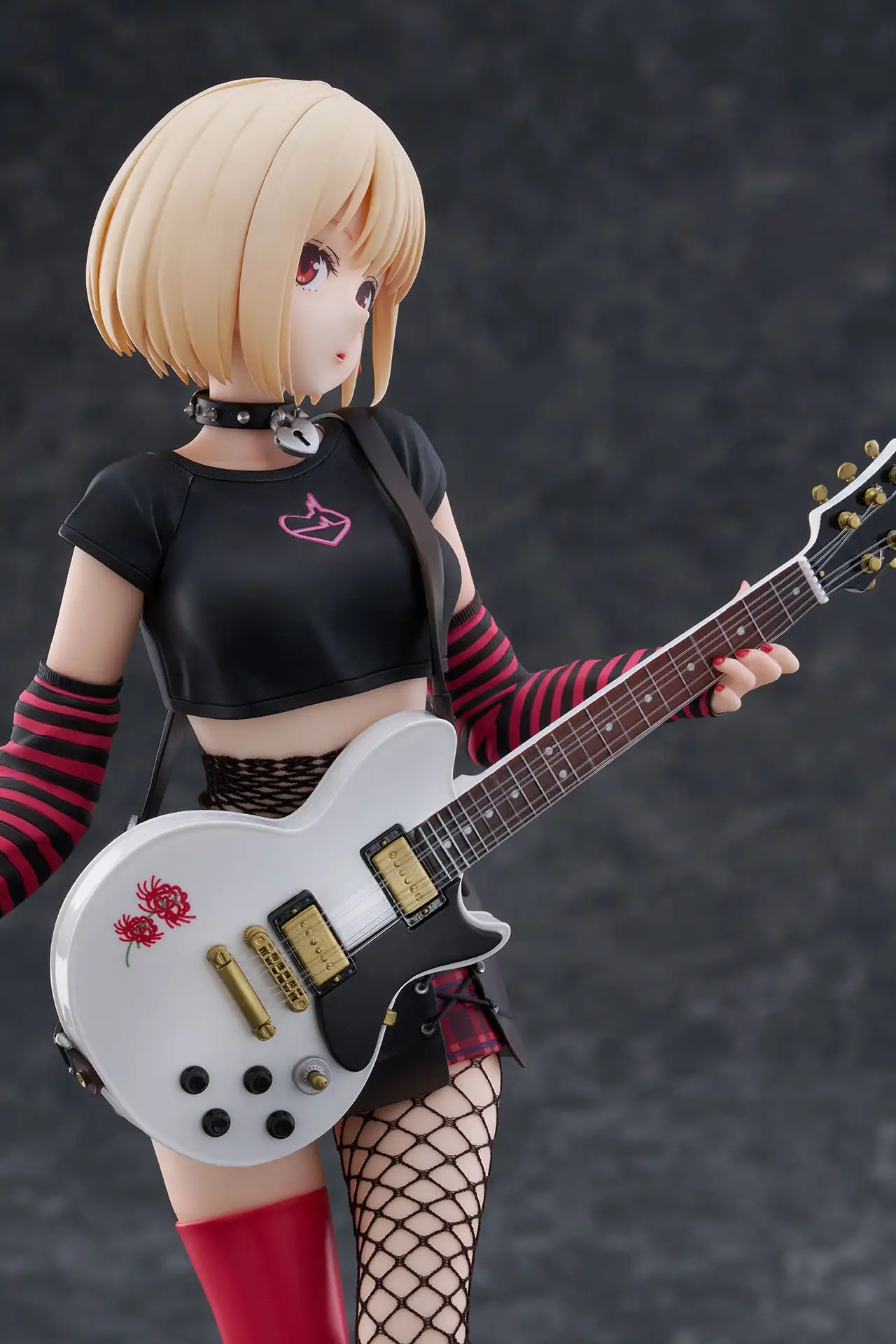 Figurine Lycoris Recoil - Chisato Nishikigi - Ver. Band - 1/7 - Spiritale