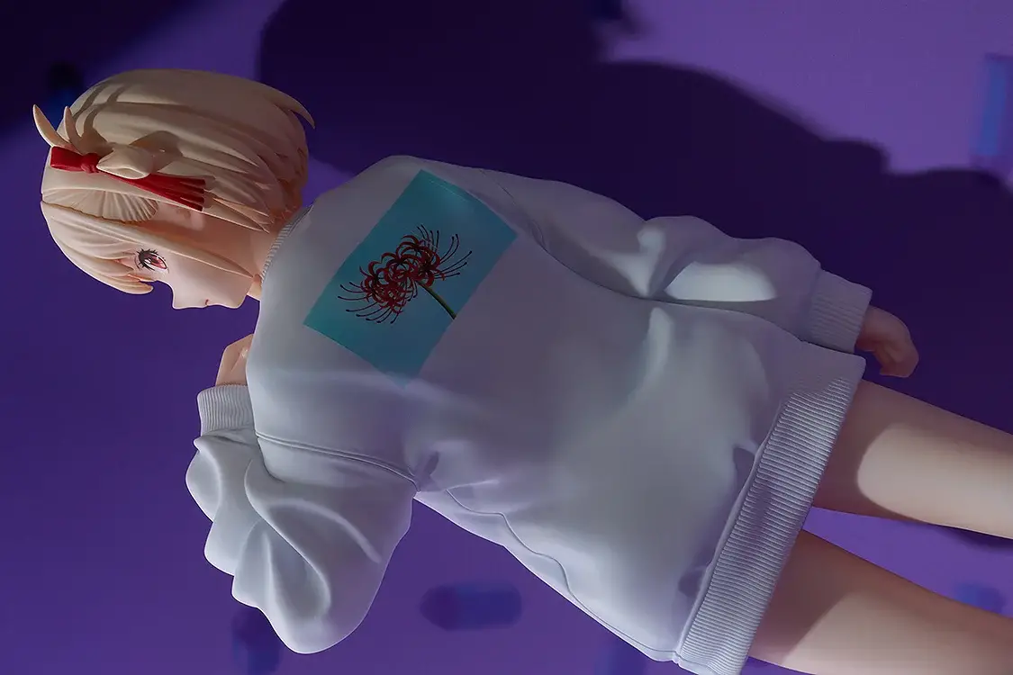 Figurine Lycoris Recoil - Chisato Nishikigi - Ver. Oversized Sweatshirt - 1/7 - Phat Company