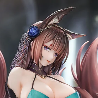 Figurine Azur Lane - Amagi(CV) - Ver. Throne of Fallen Petals - 1/7 - Good Smile Company