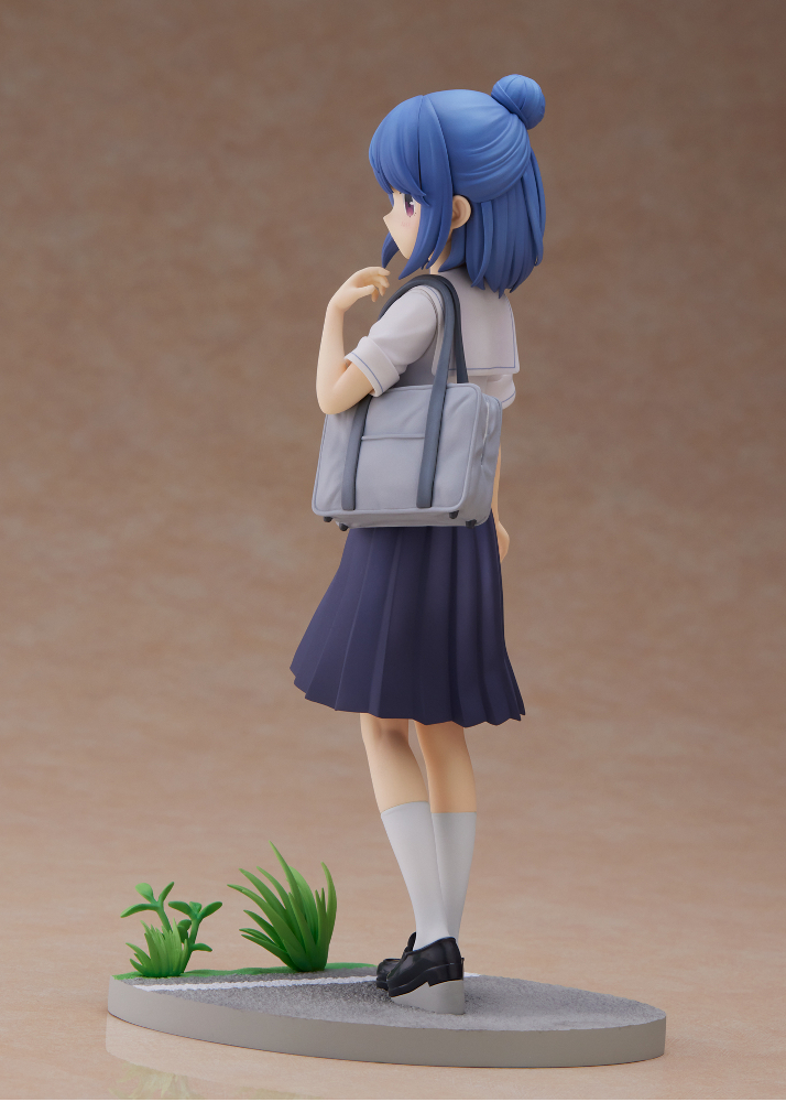 Figurine Yuru Camp - Rin Shima &ndash; Ver. Junior High School Student &ndash; 1/7 &ndash; PLUM